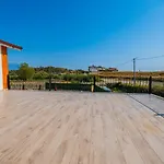 Ada *